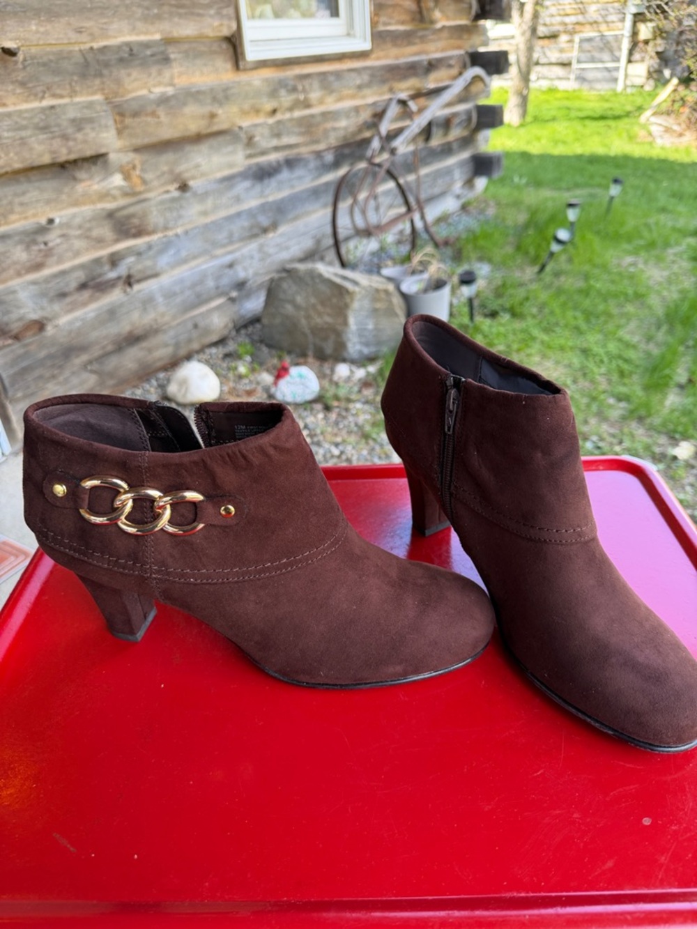 AEROSOLES Dark Brown Suede Ankle Booties with Gold Chain Accent Brand new no tag